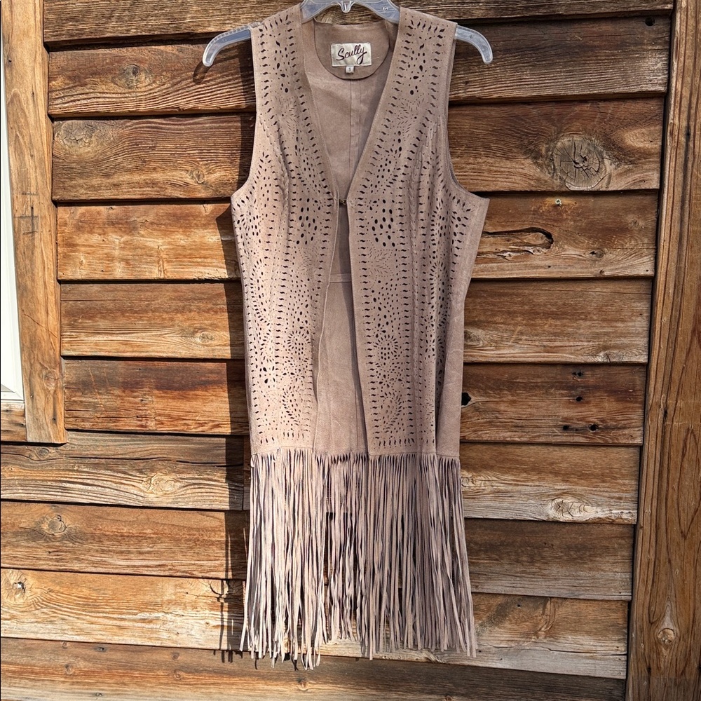 Vintage skully perforated leather vest with fringe
